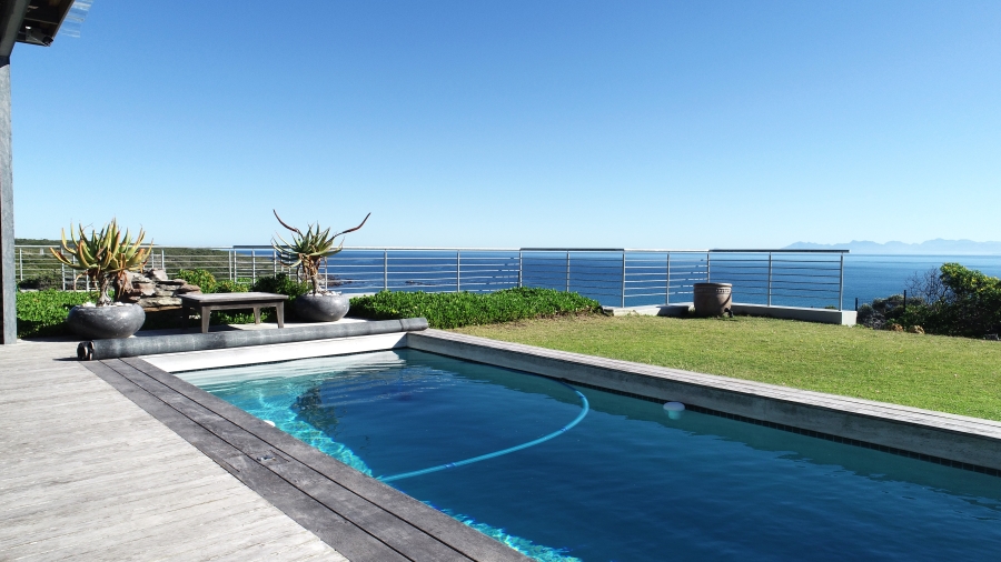6 Bedroom Property for Sale in Romansbaai Estate Western Cape